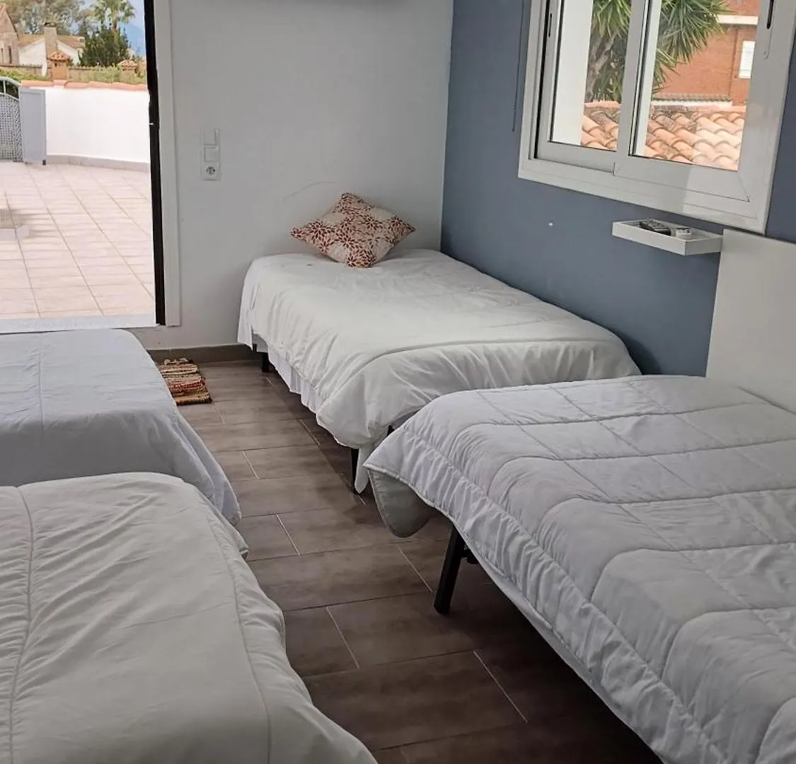 Villa Cambrils Mar 0*,  Spain
